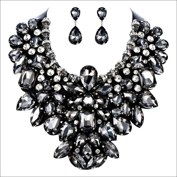 Other - Crystal Rhinestone Statement Necklace Earrings Set Adjustable Costume Jewelry